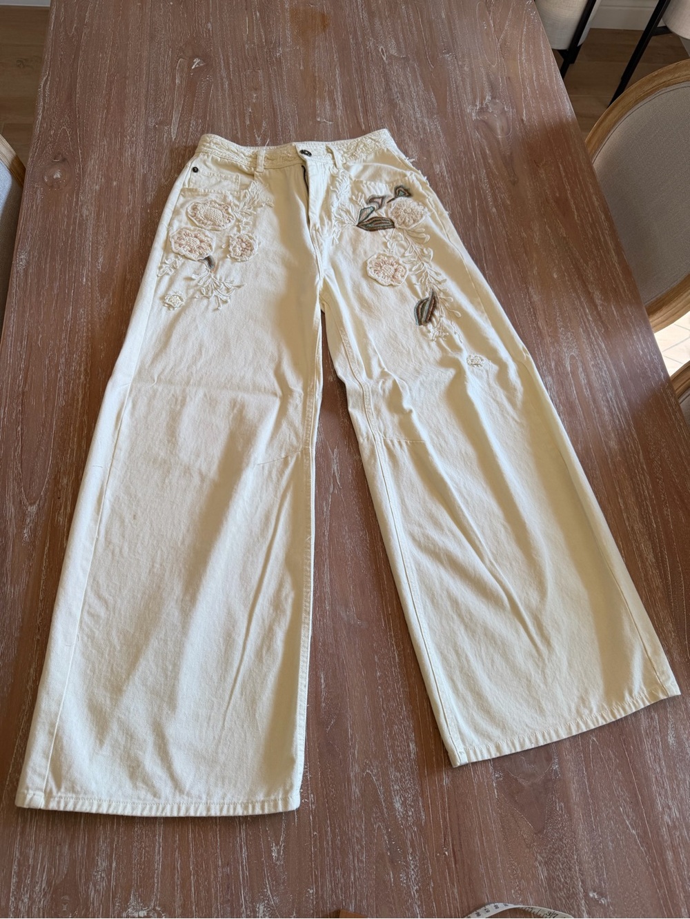 Pilcro Cream High-Rise Jeans